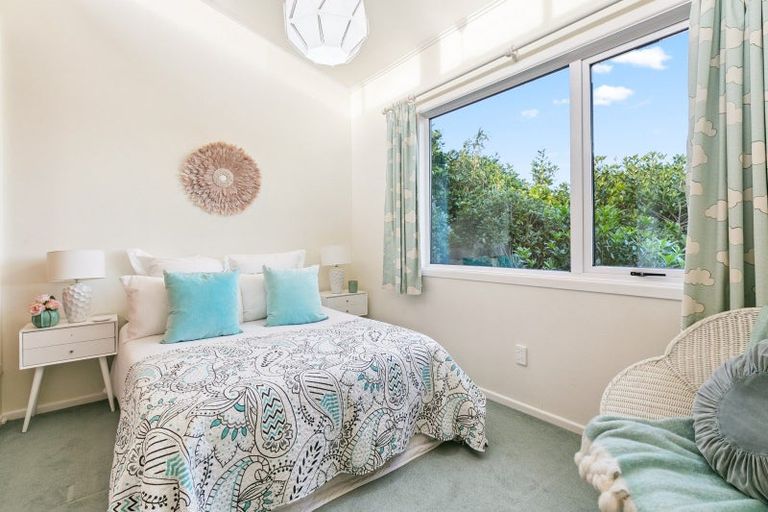 Photo of property in 5 Kau Kau Way, Ngaio, Wellington, 6035