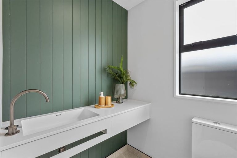 Photo of property in 16 Townson Road, Marshland, Christchurch, 8083