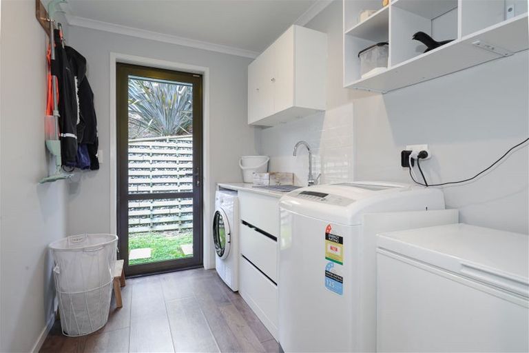 Photo of property in 163 Kimihia Road, Huntly, 3771