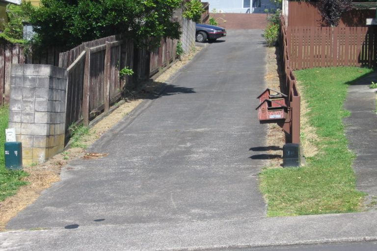 Photo of property in 9 Cantina Avenue, Bayview, Auckland, 0629