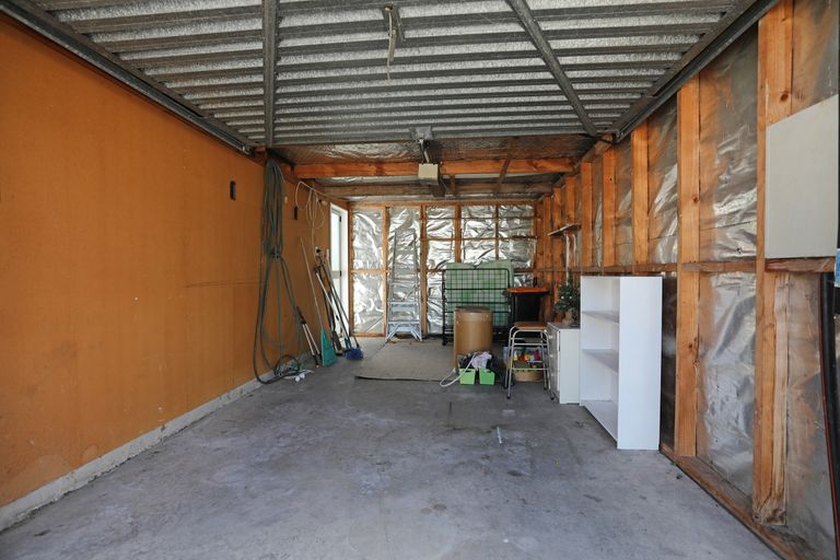 Photo of property in 101c Church Street, West End, Palmerston North, 4412