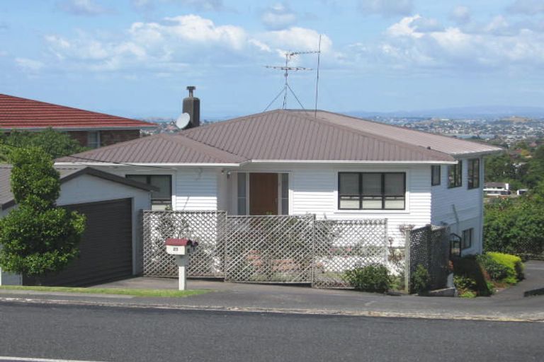 Photo of property in 25 High Road, Glenfield, Auckland, 0629