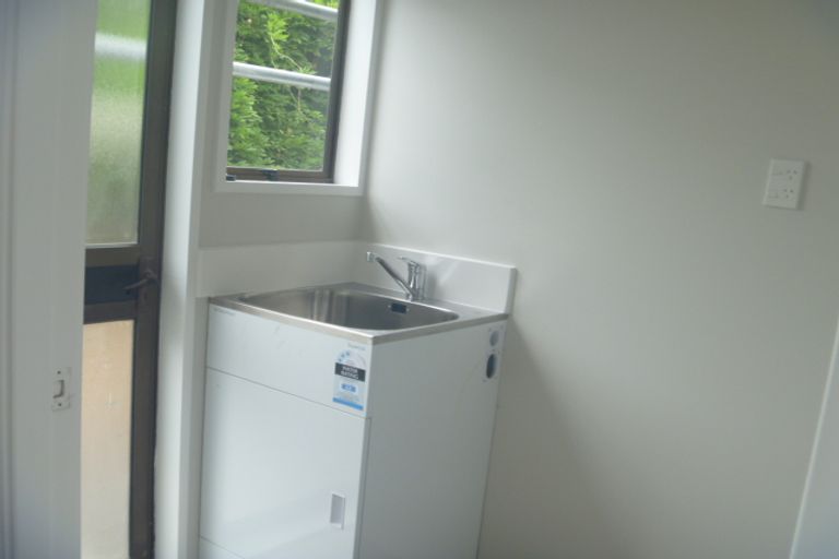 Photo of property in 2/2 Walter Strevens Drive, Conifer Grove, Takanini, 2112