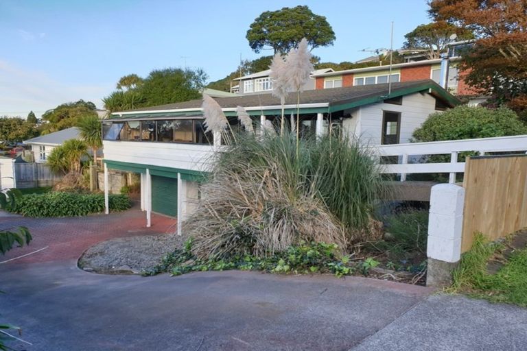 Photo of property in 69 Belt Road, New Plymouth, 4310