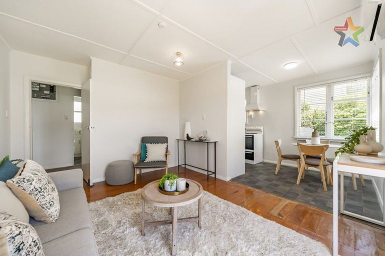 Photo of property in 28 Judd Crescent, Naenae, Lower Hutt, 5011