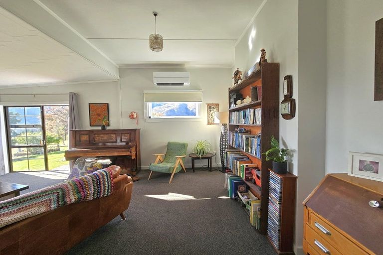 Photo of property in 4 Cemetery Road, Albury, 7984