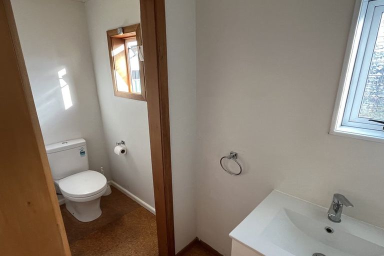 Photo of property in 124 Vigor Brown Street, Napier South, Napier, 4110