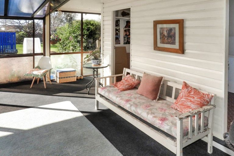 Photo of property in 48 Allan Street, Waimate, 7924