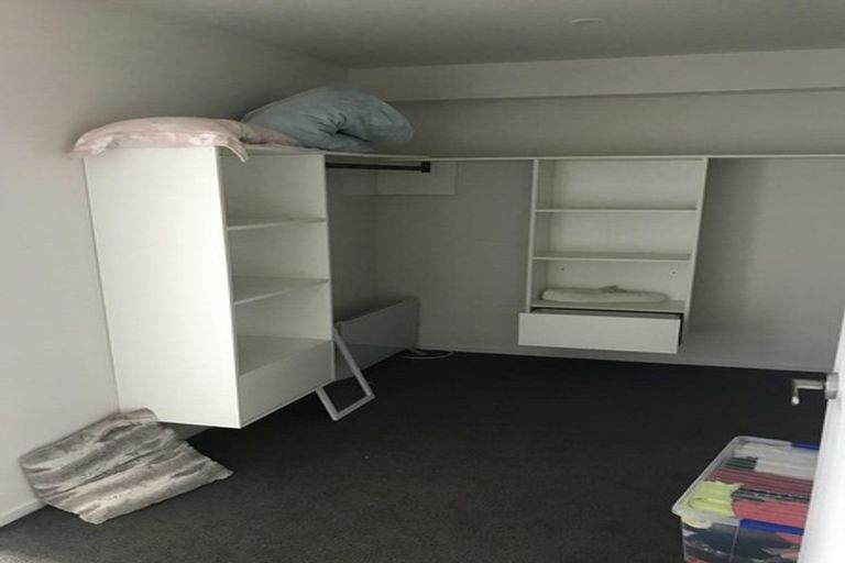 Photo of property in 98 Cardiff Road, Pakuranga, Auckland, 2010