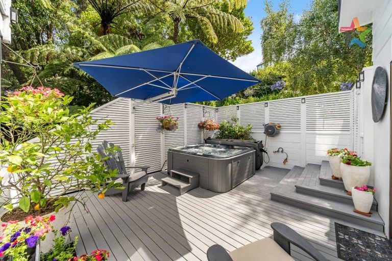 Photo of property in 18 Jacaranda Grove, Maungaraki, Lower Hutt, 5010