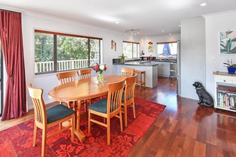 Photo of property in 12 Beirut Court, The Gardens, Auckland, 2105