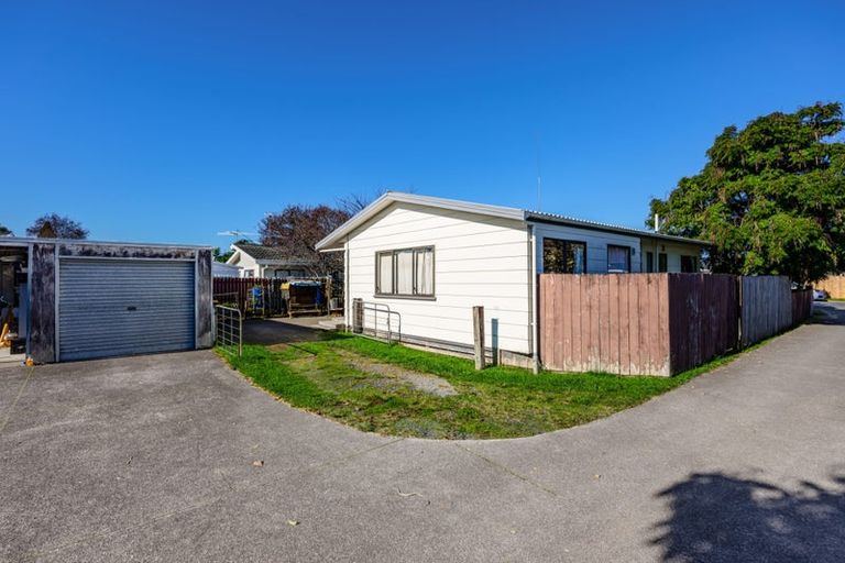 Photo of property in 1/38 Station Road, Takanini, 2112