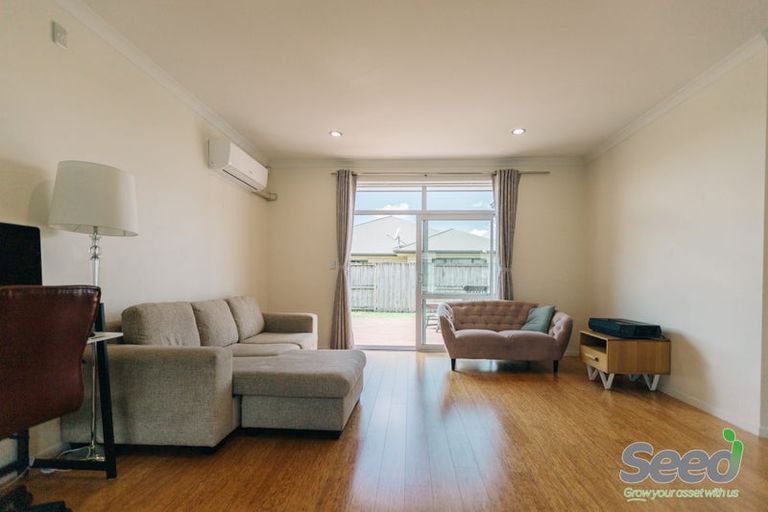 Photo of property in 13 Allgood Place, Rototuna North, Hamilton, 3210