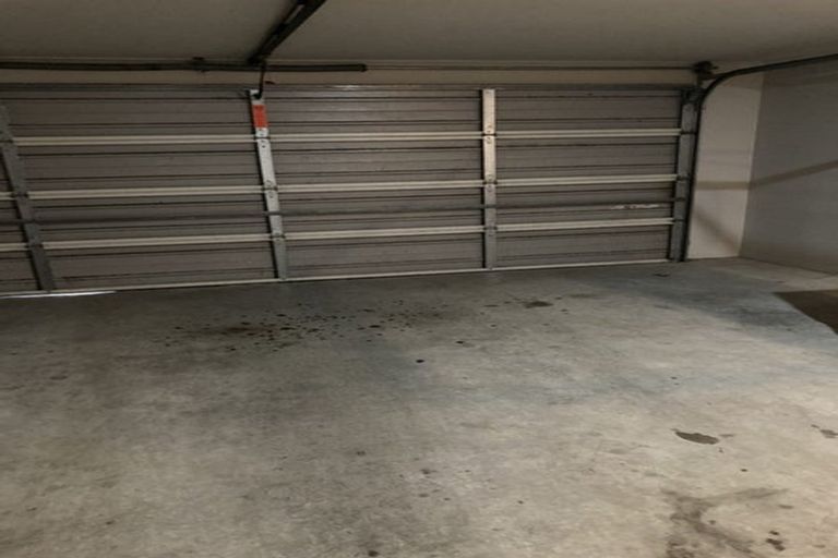 Photo of property in 3c Scotland Place, Hillcrest, Hamilton, 3216