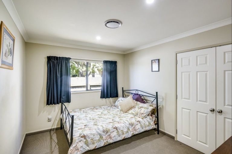 Photo of property in 208a Frimley Oaks, Frimley, Hastings, 4120