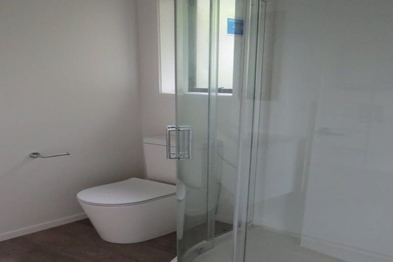 Photo of property in 28 Doone Street, Lynmouth, New Plymouth, 4310