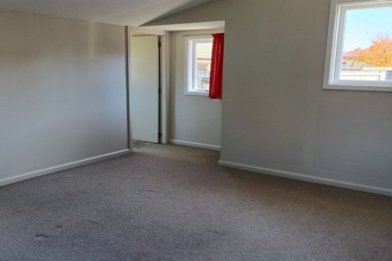 Photo of property in 25 Roberts Street, Epuni, Lower Hutt, 5011