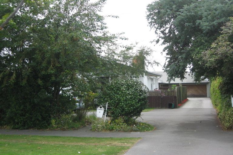 Photo of property in 8 Kenwyn Avenue, St Albans, Christchurch, 8052