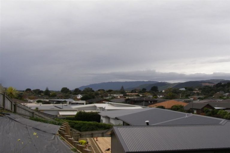 Photo of property in 2 Telford Way, Raumati Beach, Paraparaumu, 5032