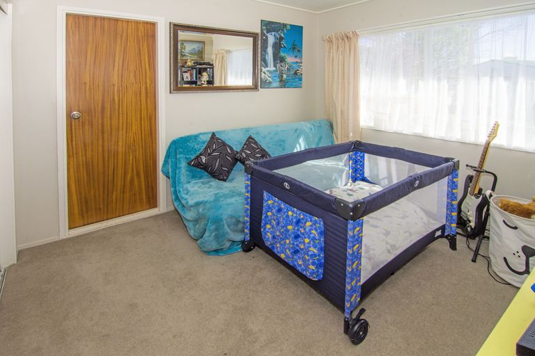 Photo of property in 2 Coradine Street, Masterton, 5810