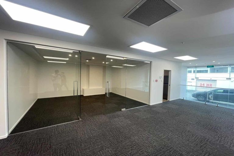 Photo of property in Heards Building, 303/2 Ruskin Street, Parnell, Auckland, 1052