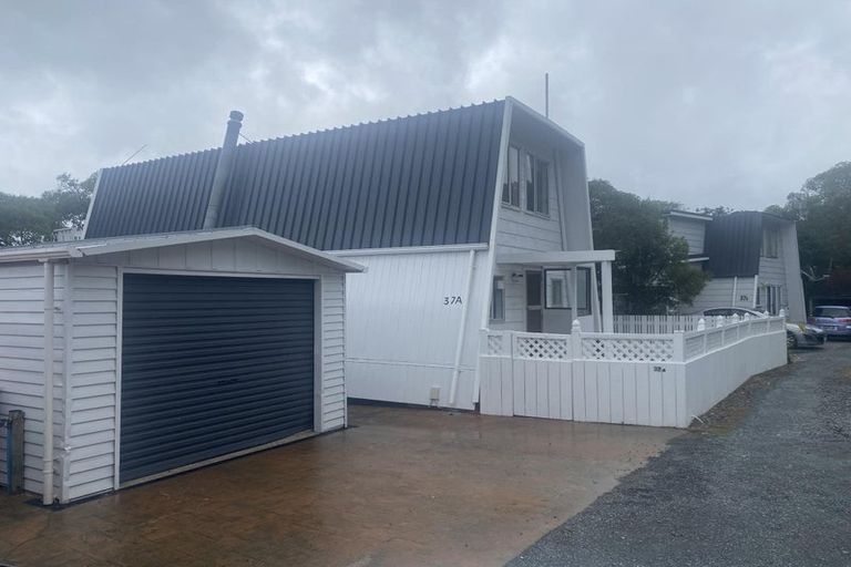 Photo of property in 37a London Road, Korokoro, Lower Hutt, 5012