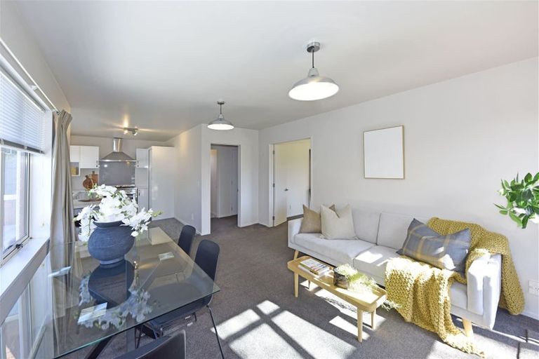 Photo of property in 1/3 Creyke Road, Ilam, Christchurch, 8041