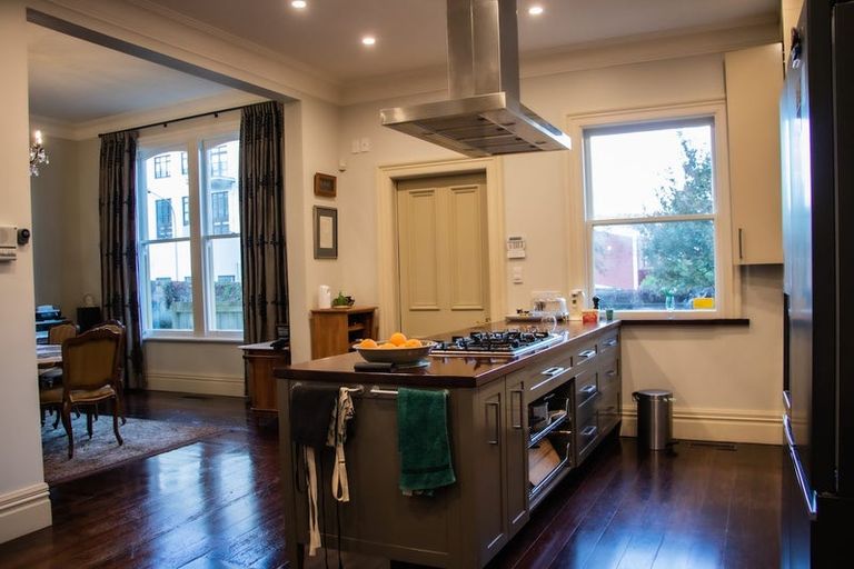 Photo of property in 5 Youngs Lane, Te Aro, Wellington, 6011