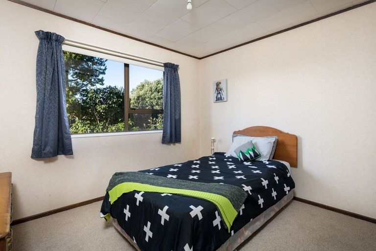 Photo of property in 20a John Guthrie Place, Merrilands, New Plymouth, 4312