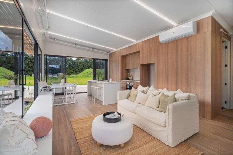 Photo of property in 11 Pinnacles Lane, Pauanui, 3579