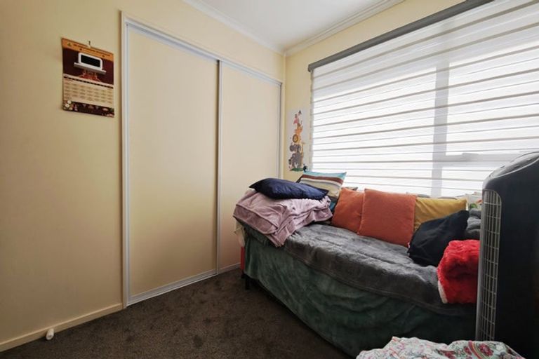Photo of property in 36 Hewlett Road, Massey, Auckland, 0614