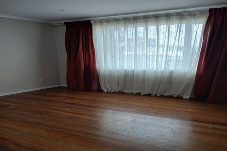 Photo of property in 1 Healy Road, Manurewa, Auckland, 2102