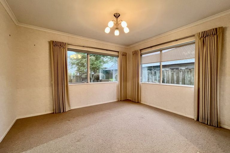 Photo of property in 5 Casabella Court, Northpark, Auckland, 2013