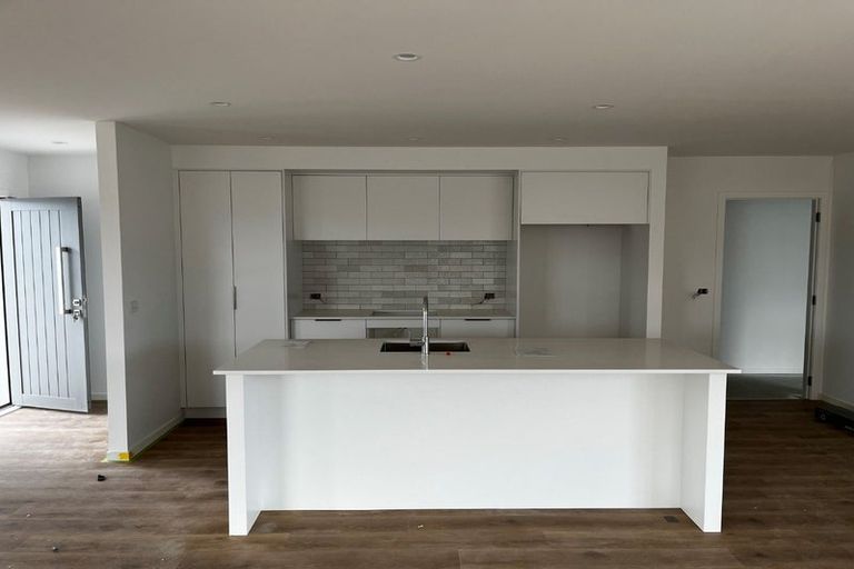 Photo of property in 5 Whangaehu Place, Te Awa, Napier, 4110