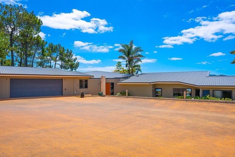 Photo of property in 10 Waterfront Drive, Mangonui, 0420