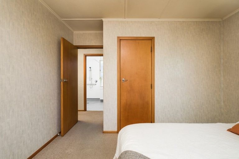 Photo of property in 42 Totara Street, Te Hapara, Gisborne, 4010