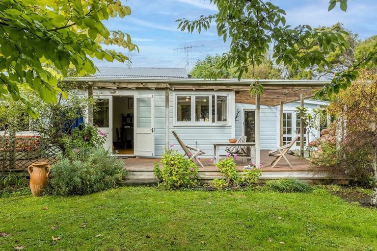 Photo of property in 37 Kiharoa Street, Otaki Beach, Otaki, 5512