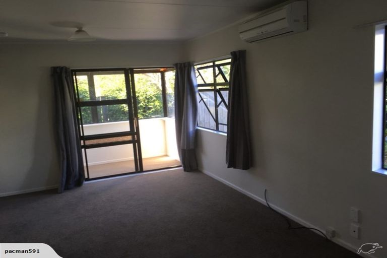 Photo of property in 8 Mangarau Crescent, Havelock North, 4130