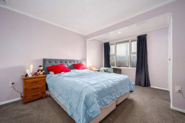 Photo of property in 77 Miro Street, Trentham, Upper Hutt, 5018