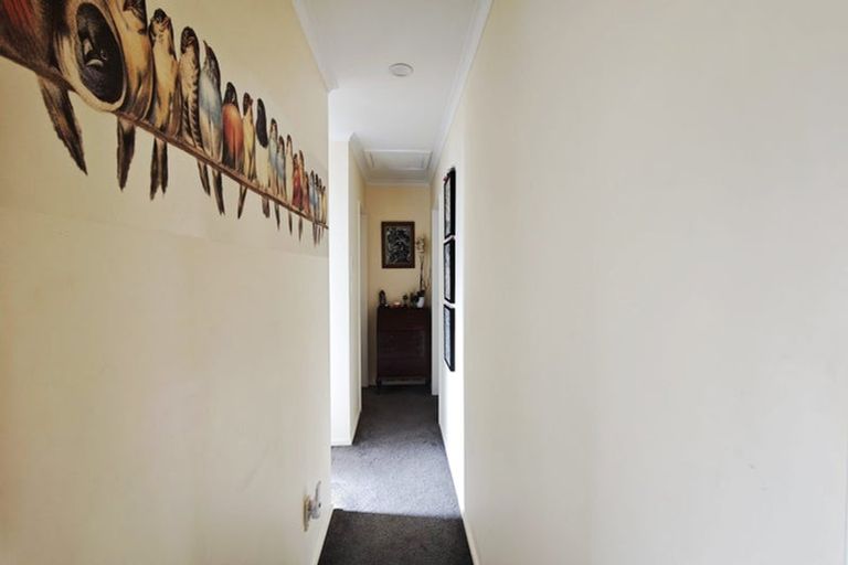 Photo of property in 36 Hewlett Road, Massey, Auckland, 0614