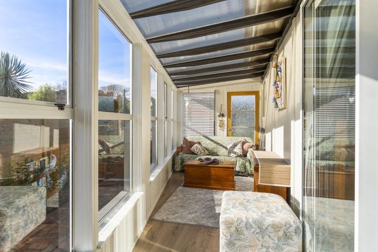 Photo of property in 3 Alexander Street, Waikanae, 5036