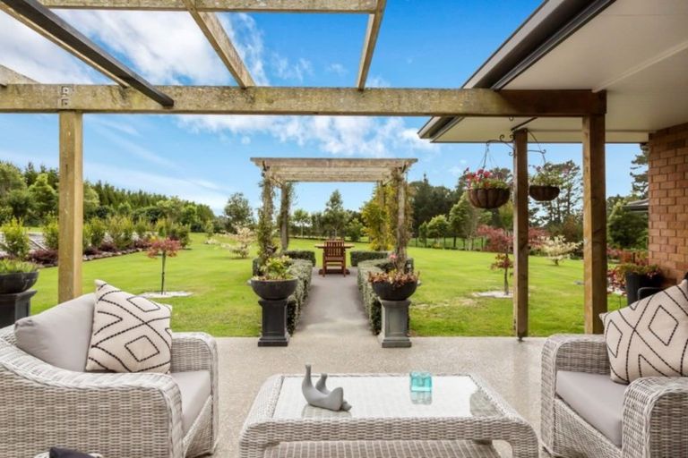 Photo of property in 1347 Carrington Road, Hurworth, New Plymouth, 4371