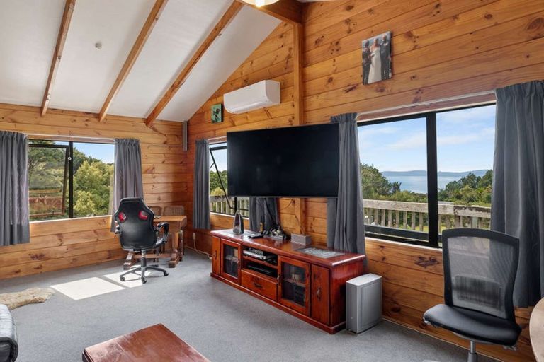 Photo of property in 20 Puriri Place, Tuateawa, Coromandel, 3583