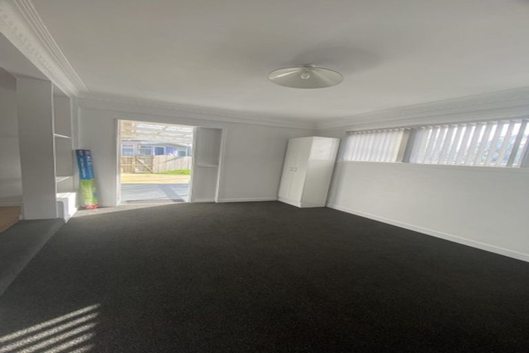 Photo of property in 161 Birkdale Road, Birkdale, Auckland, 0626