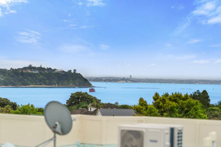 Photo of property in 2/47 Clovelly Road, Bucklands Beach, Auckland, 2012