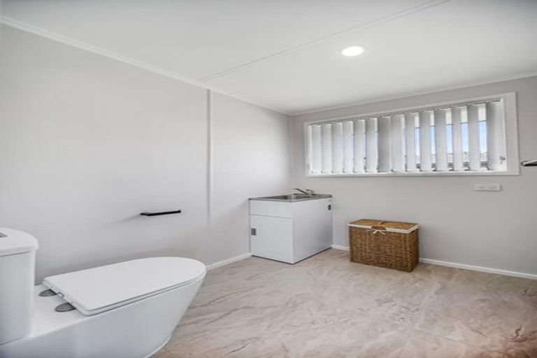 Photo of property in 46a Landon Avenue, Mangere East, Auckland, 2024