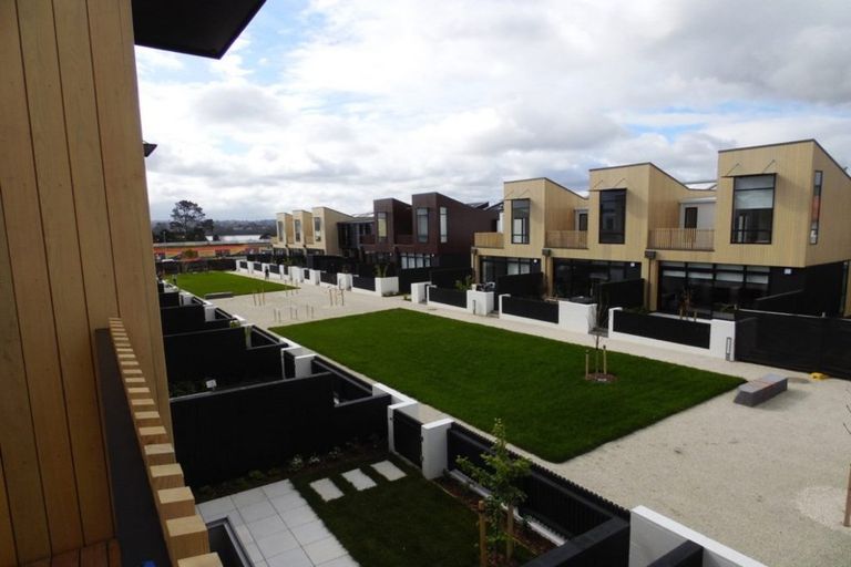 Photo of property in 1 Nevill Road, Hobsonville, Auckland, 0616