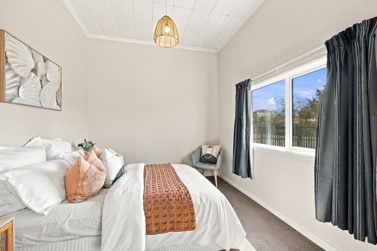 Photo of property in 732 Ferry Road, Woolston, Christchurch, 8023
