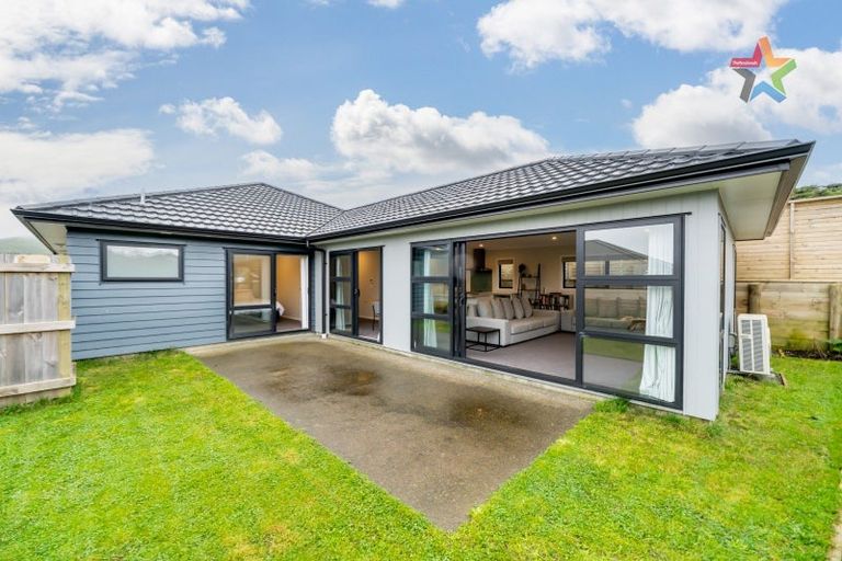 Photo of property in 144 Waipounamu Drive, Kelson, Lower Hutt, 5010