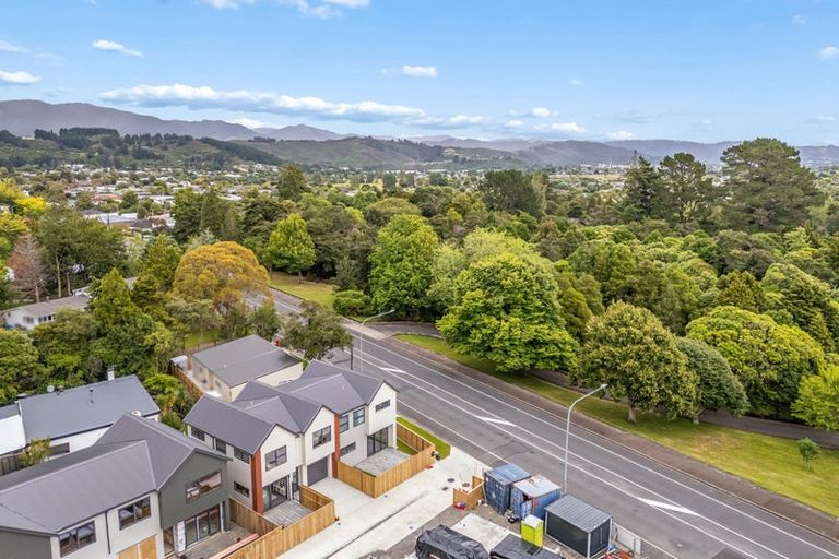 Photo of property in 2/60 Akatarawa Road, Brown Owl, Upper Hutt, 5018